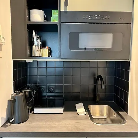Tiny House In Parigi